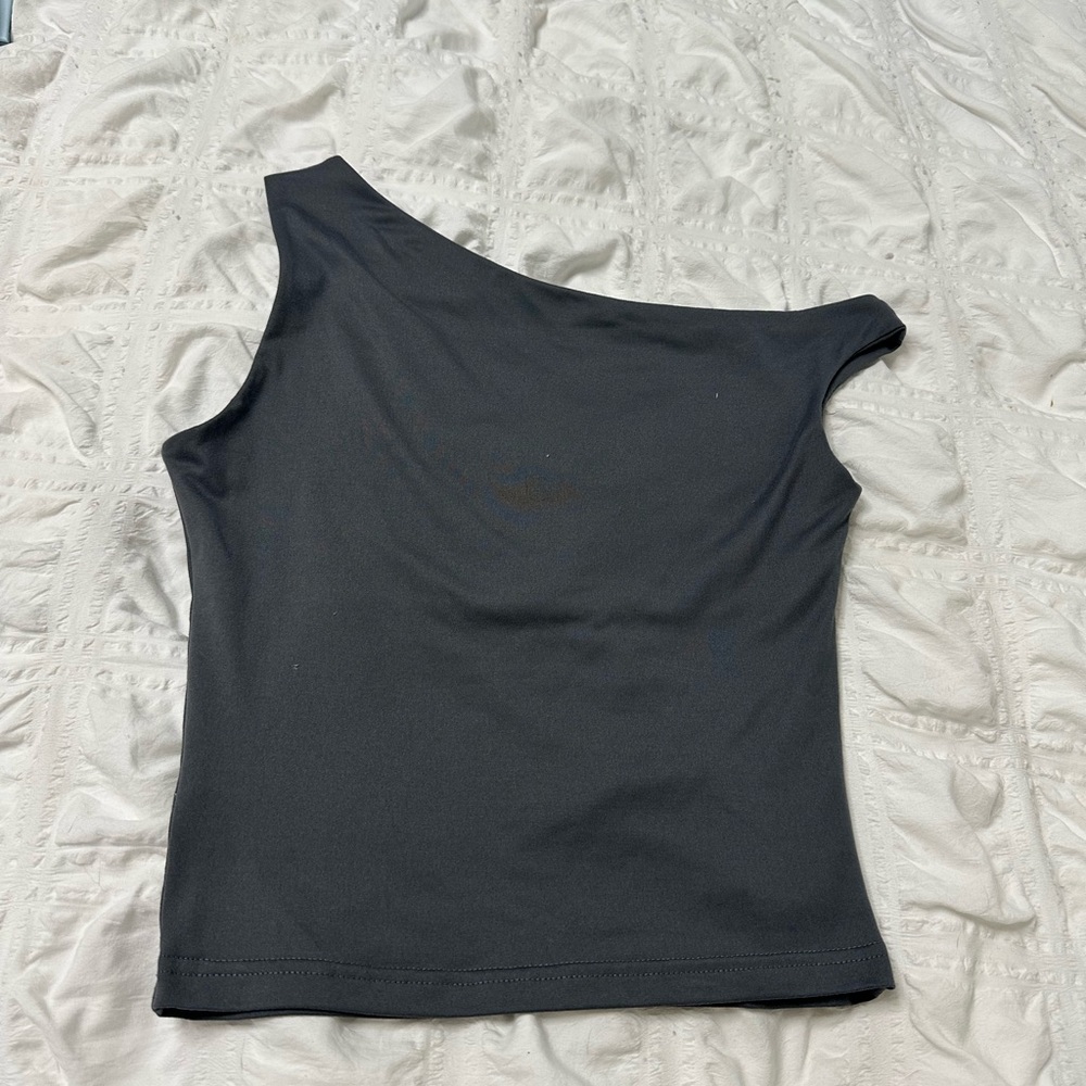 Basic Gray Top